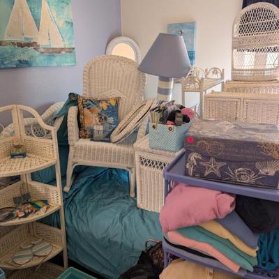 Sale Photo Thumbnail #12: White wicker bedroom set Full size 