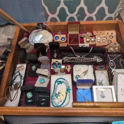 Sale Photo Thumbnail #35