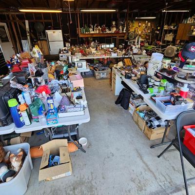 Estate sale photo