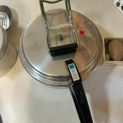 Pressure cookers and canning supplies