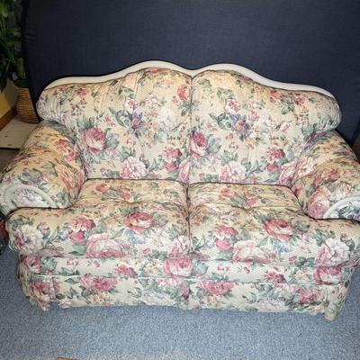 “England/Consair, Inc.” Floral Love Seat Sofa