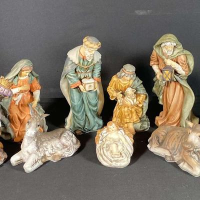 Porcelain Nativity Set 