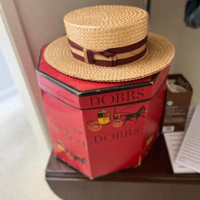 DOBBS STRAW HAT