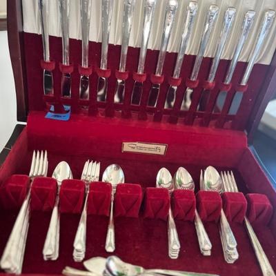 COMMUNITY SILVERPLATE