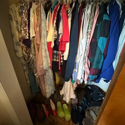 Sale Photo Thumbnail #111