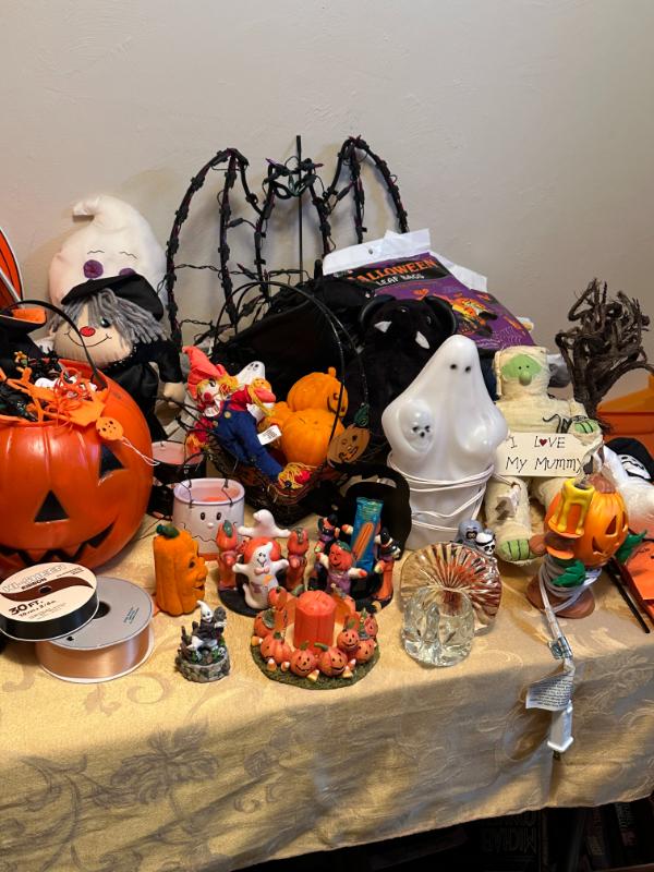Sale Photo Thumbnail #348