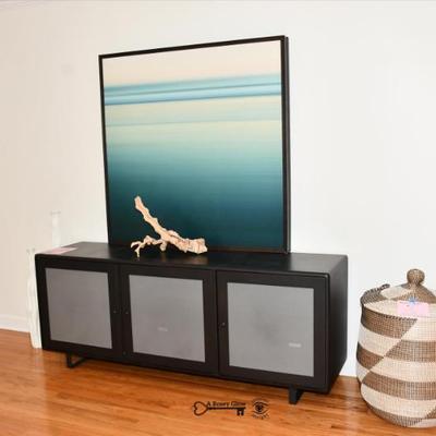 066 living room