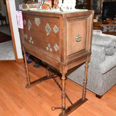 0013 some highlights yorkville estate sale