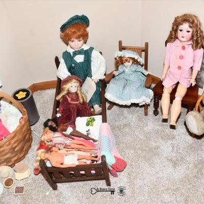 Sale Photo Thumbnail #560: 0558 bedroom a