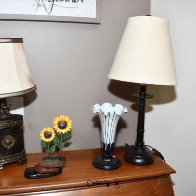 Sale Photo Thumbnail #52: 0050 living room
