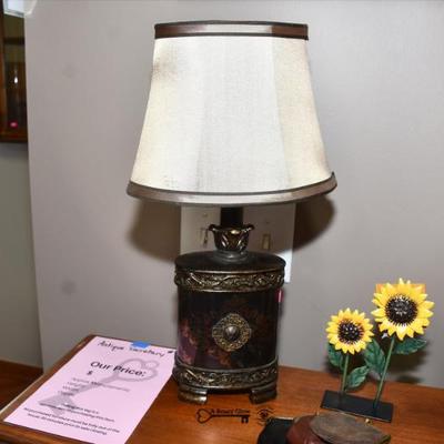 Sale Photo Thumbnail #51: 0049 living room