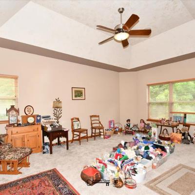 Sale Photo Thumbnail #503: 0501 bedroom a
