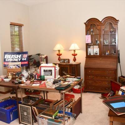 Sale Photo Thumbnail #262: 0260 office