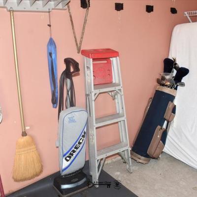 Sale Photo Thumbnail #795: 0793 garage