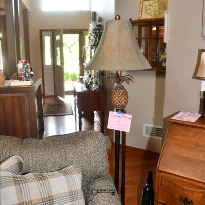Sale Photo Thumbnail #49: 0047 living room