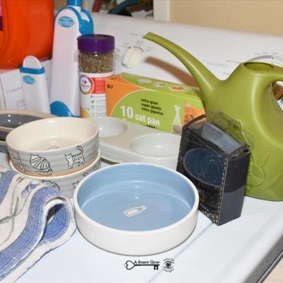 Sale Photo Thumbnail #862: 0860 laundry room