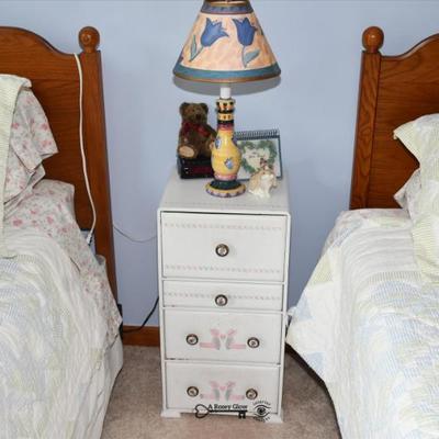 Sale Photo Thumbnail #749: 0747 bedroom c