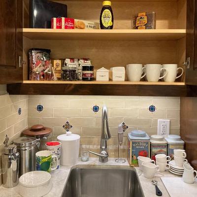 Coffee cups 