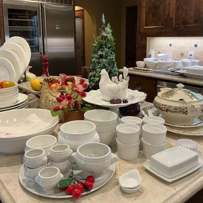 Sur la Table kitchen ware