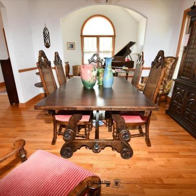 154 dining room