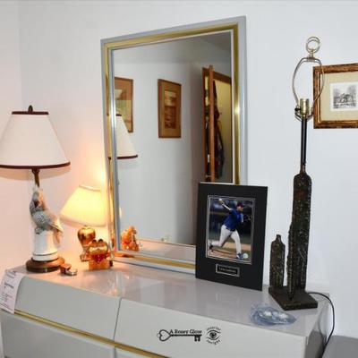 527 bedroom b