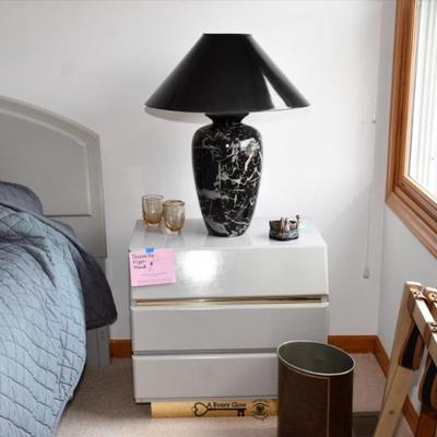 558 bedroom b