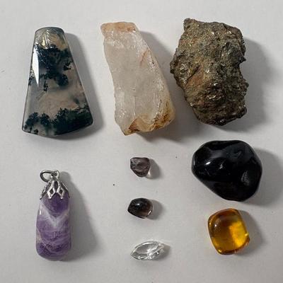 Agates, Quartz & Pyrite