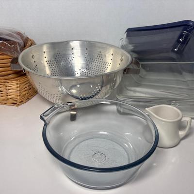 Pyrex Baking Dishes, Baskets & Wooden Napkin Rings