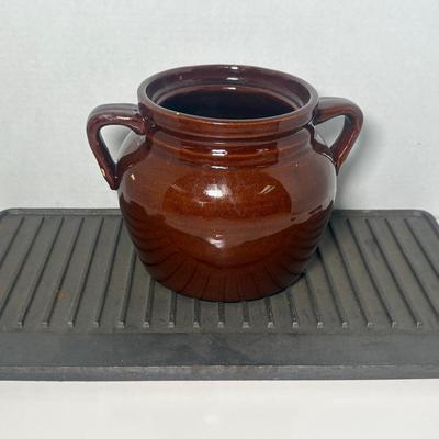 Large Cast Iron Griddle & Bean Pot