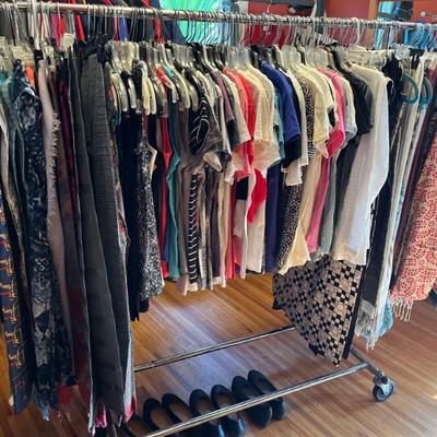 Sale Photo Thumbnail #175