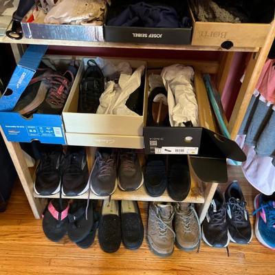 Sale Photo Thumbnail #180