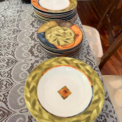 Everyday plates