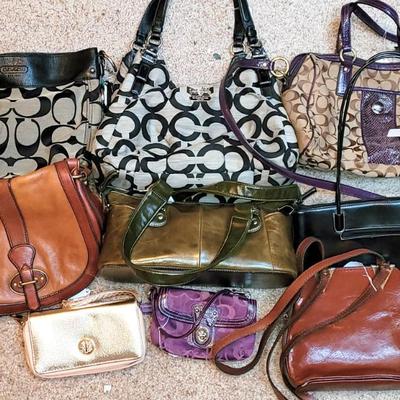Sale Photo Thumbnail #51: Coach & other purses