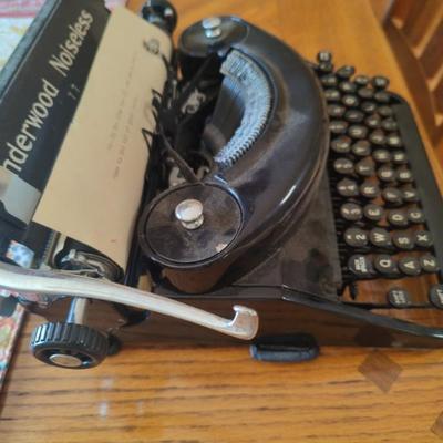 1935 underwood noiseless 77 