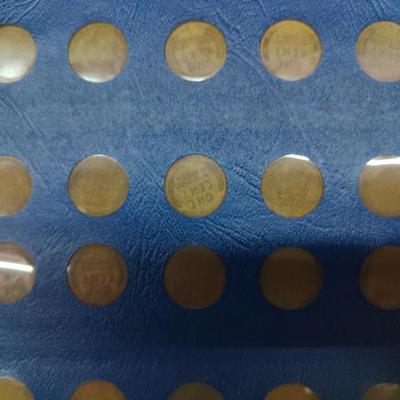 4 collector albums with old Indian head pennies and steel pennies and wheat pennies and Lincoln cents....... Late 1800s thru 1970s
