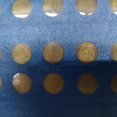 4 collector albums with old Indian head pennies and steel pennies and wheat pennies and Lincoln cents....... Late 1800s thru 1970s