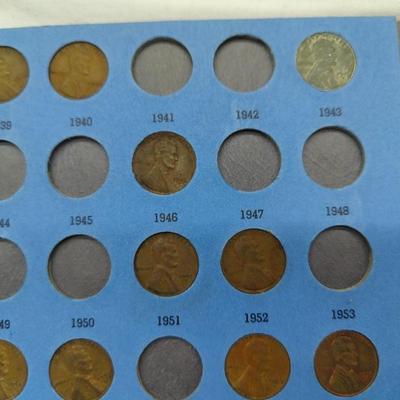 4 collector albums with old Indian head pennies and steel pennies and wheat pennies and Lincoln cents....... Late 1800s thru 1970s