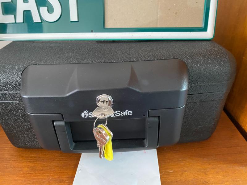 Sale Photo Thumbnail #109