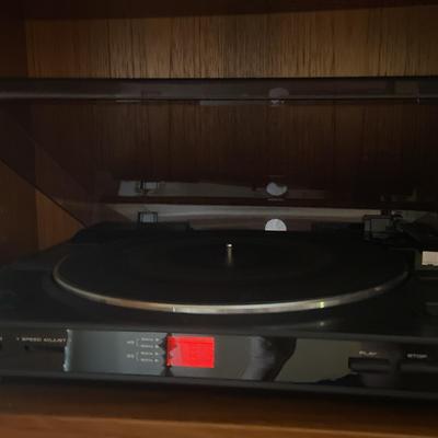 Pioneer Turntable 