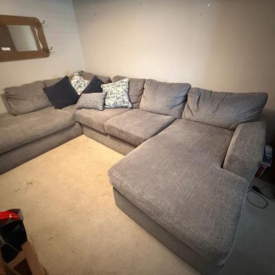 Comfy L Shaped  Couch In Two Pieces
