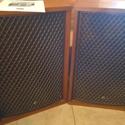 Sansui Speakers