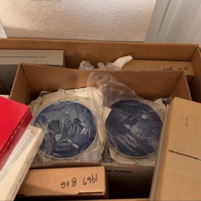 Mystery Lot Of Christmas Plates