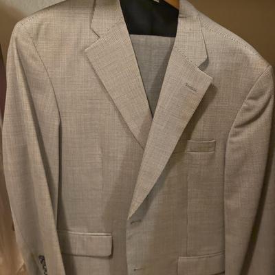 3 Suits 