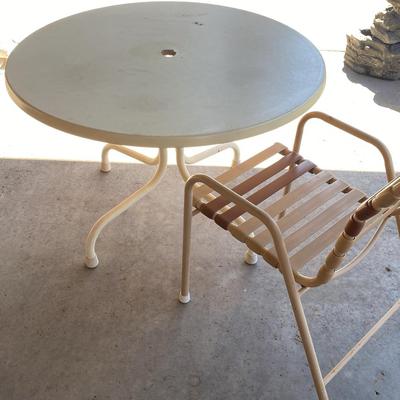 Umbrella Table