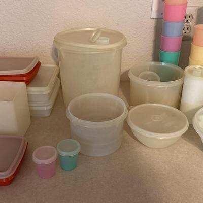 Tupperware Lot #2