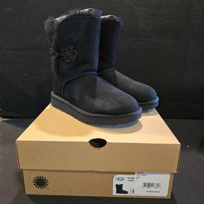 Ta316 ugg size six