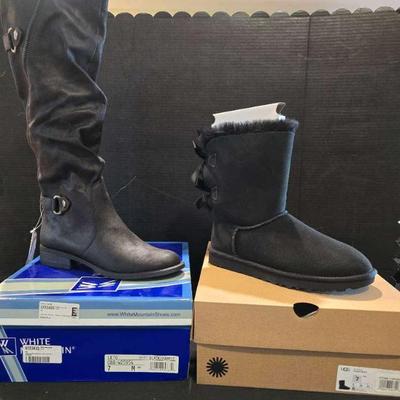 Ta320 size 7 boots ugg