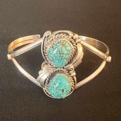 Ta132v rare vintage native sterling and spiderweb turquoise cuff