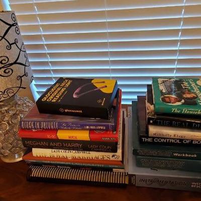 Ta330 books and lamp 2