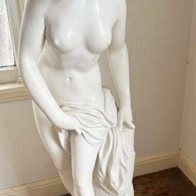 Large Sculpture Venis au Bain 